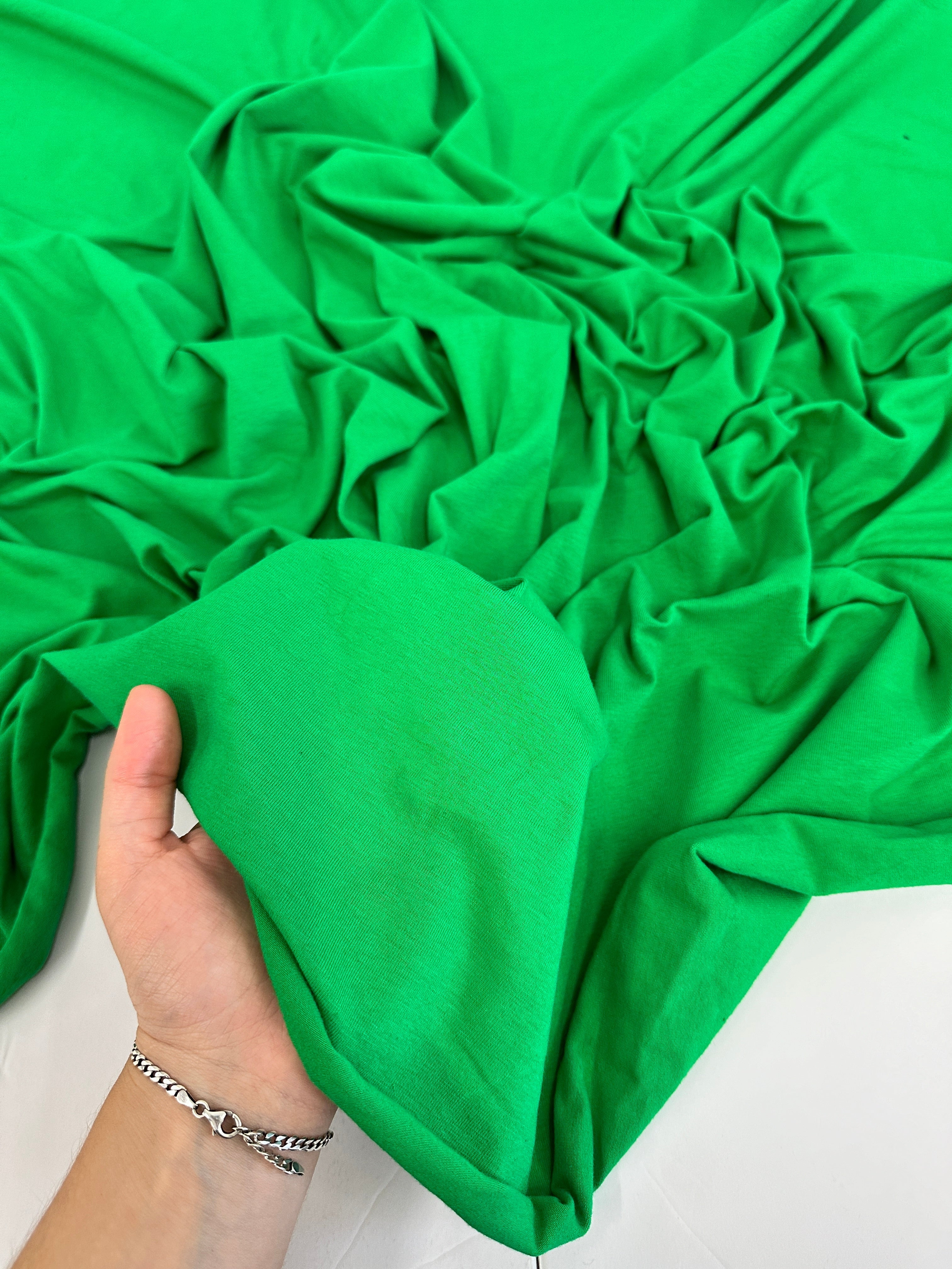 Kelly Green Cotton Jersey Spandex, shop fabrics online, sewing, fabric store, sewing store, cheap fabric store, kiki textiles, textile by the yard