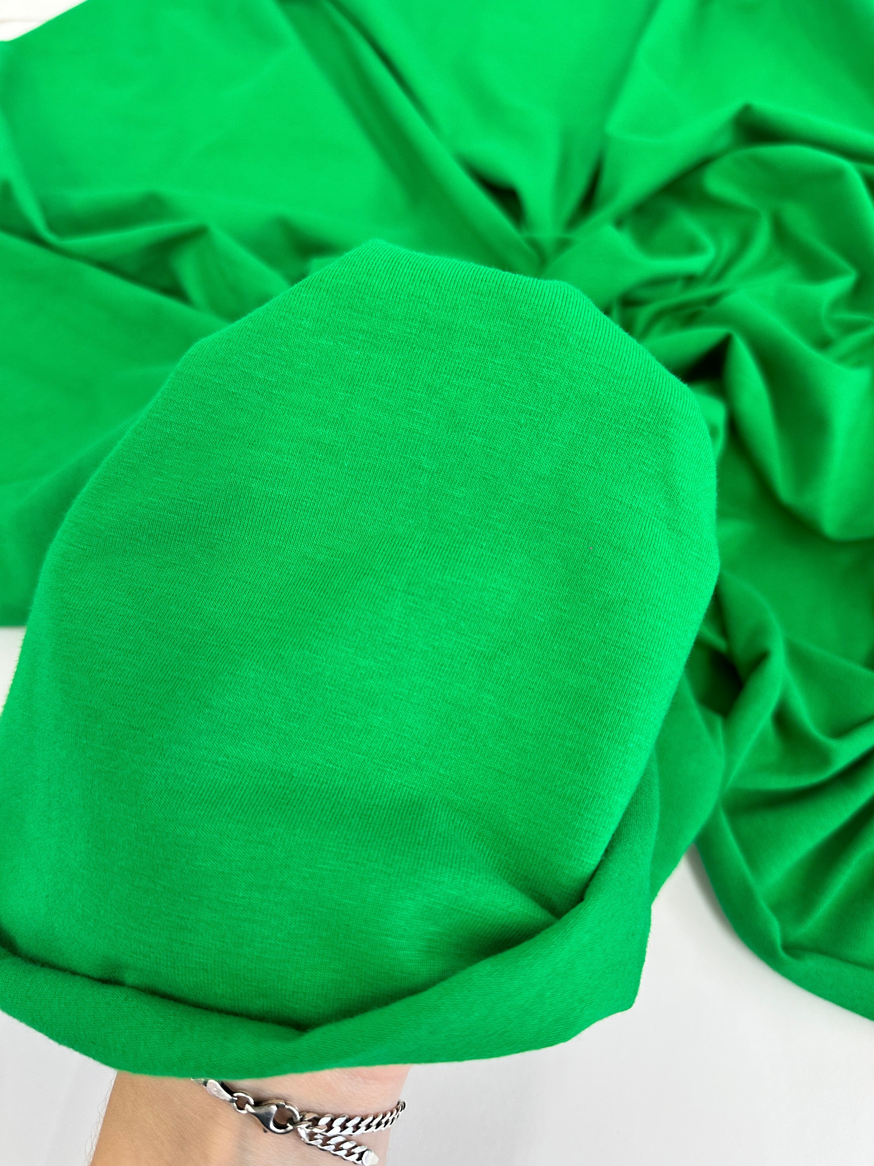 Kelly Green Cotton Jersey Spandex, shop fabrics online, sewing, fabric store, sewing store, cheap fabric store, kiki textiles, textile by the yard