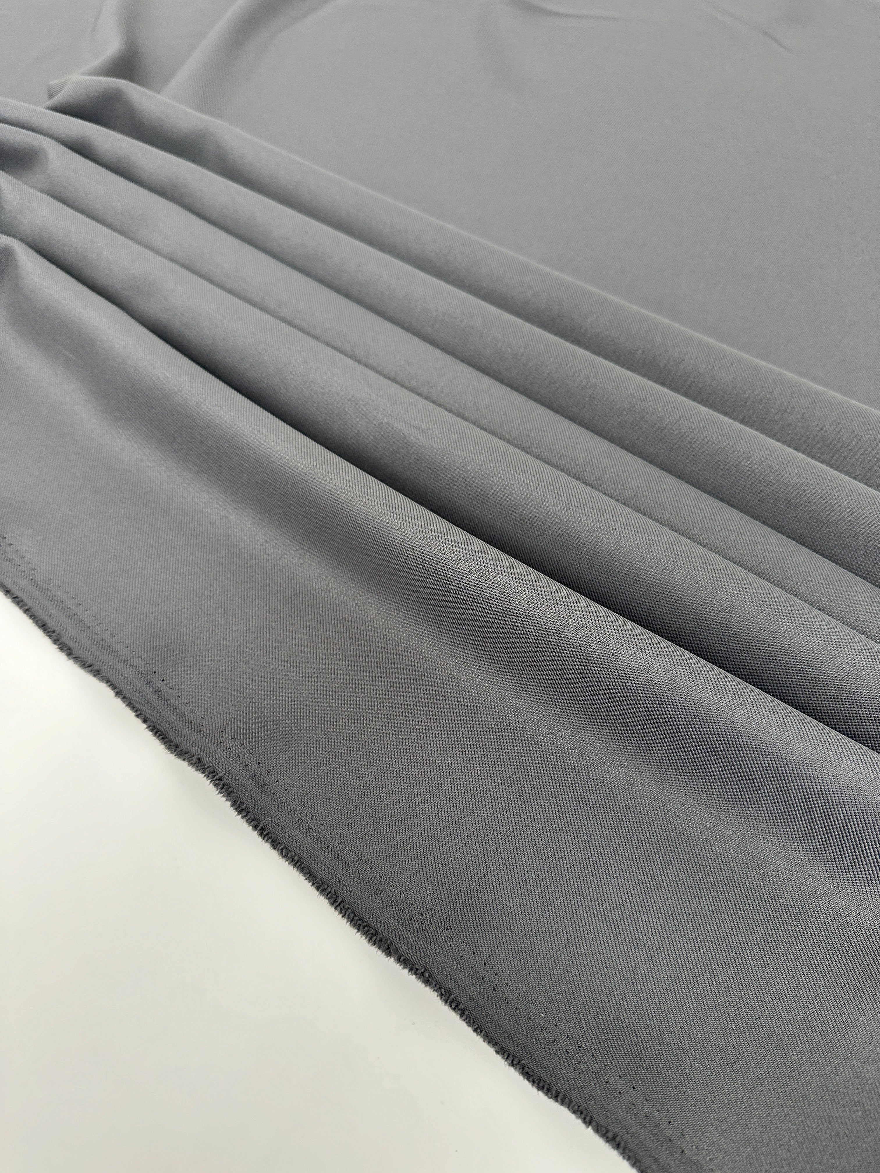 Dark Silver Deluxe Gabardine, Gabardine Fabric Price, Crepe & Gabardine, Stretch Crepe, Twill Gabardine, Brushed Twill, Polyester Gabardine, Crepe on Sale, Solid Fabric