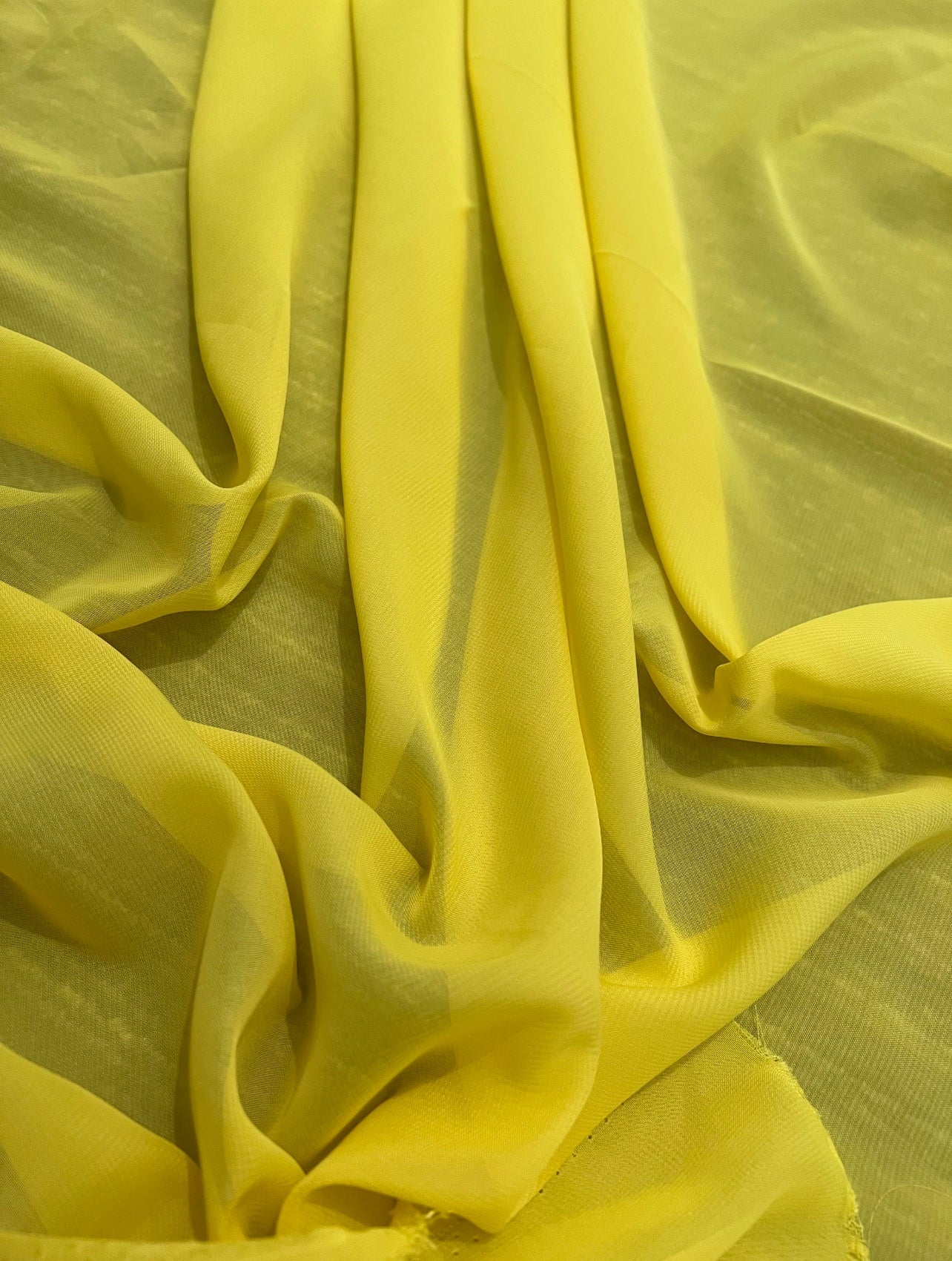 yellow chiffon, light yellow chiffon, lemon chiffon, dark yellow chiffon, chiffon for woman, chiffon for bride, premium chiffon, chiffon in low price, chiffon for party wear, chiffon for gown